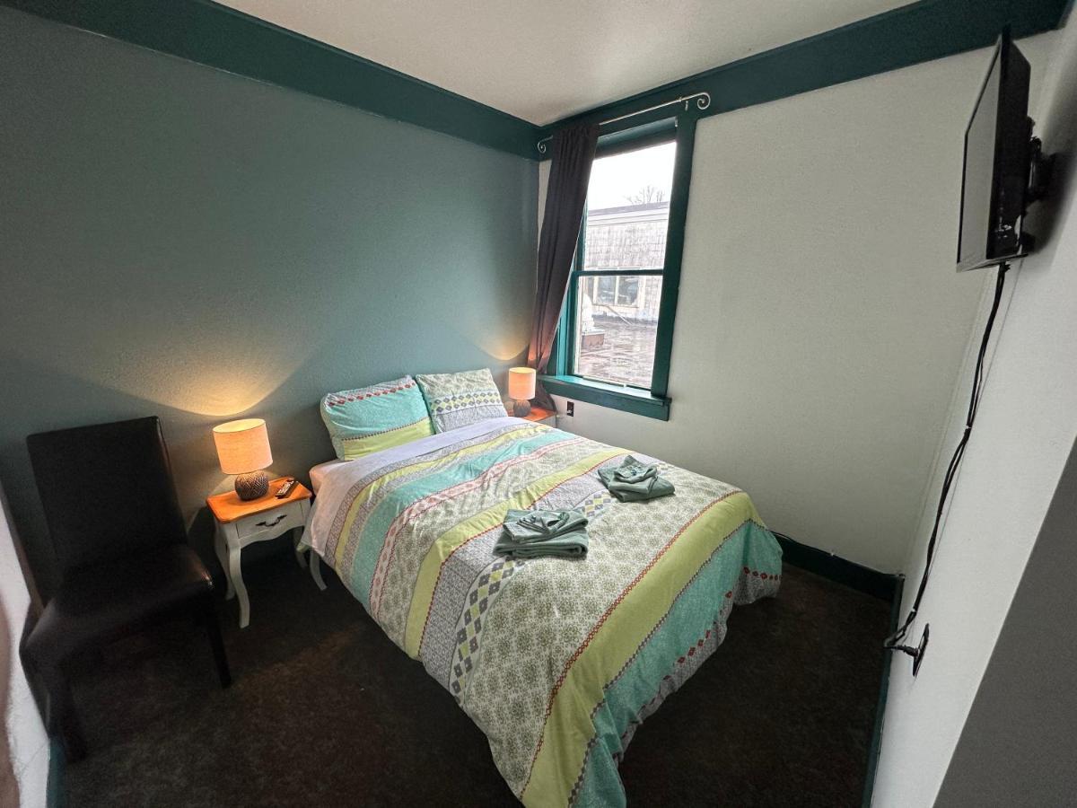 Historic Hotel Bayview Stewart エクステリア 写真