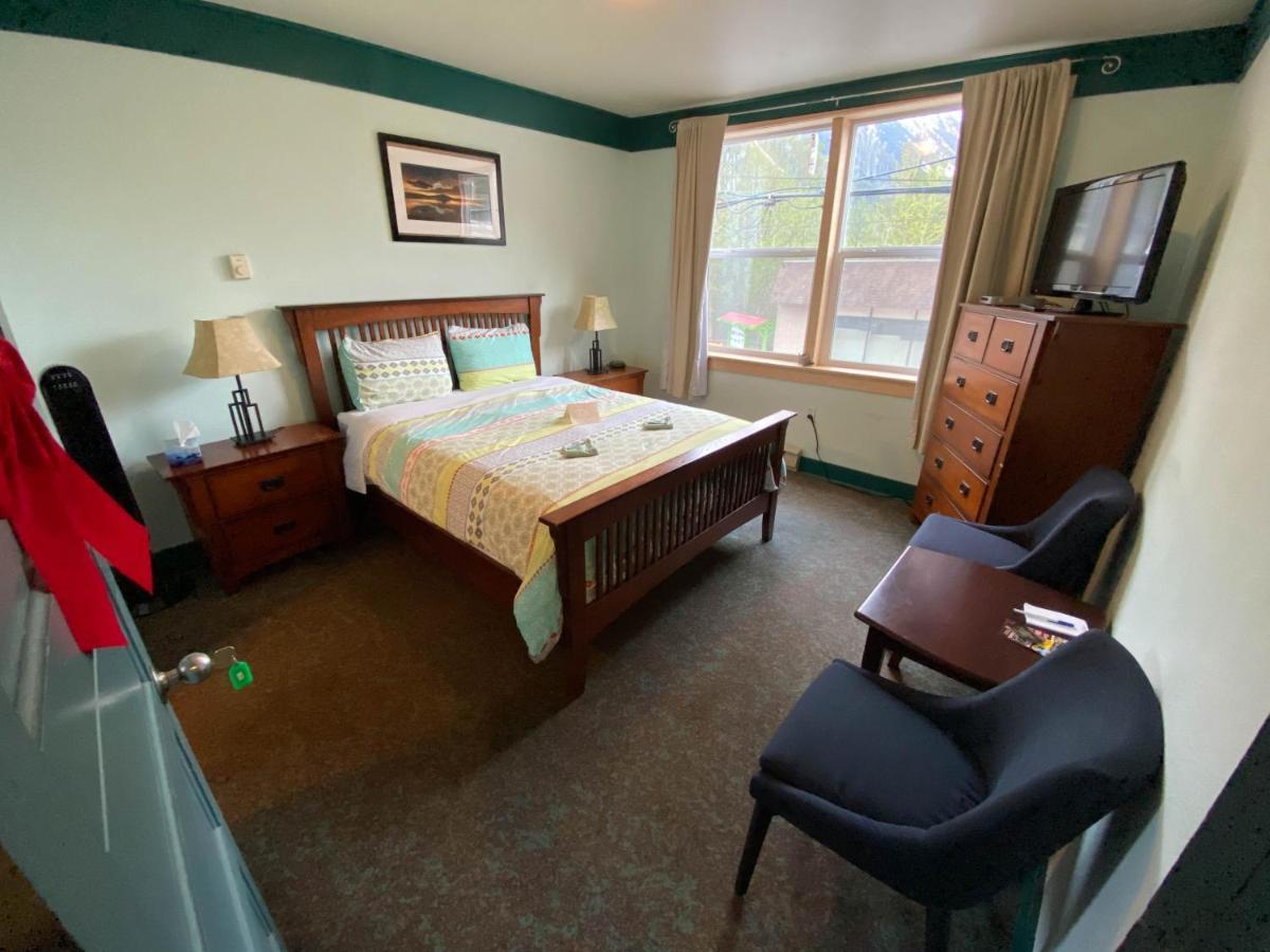 Historic Hotel Bayview Stewart エクステリア 写真